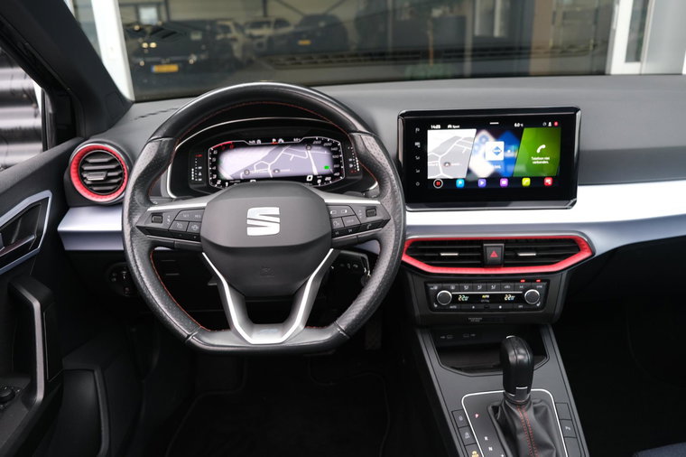 Vehicle Image 13