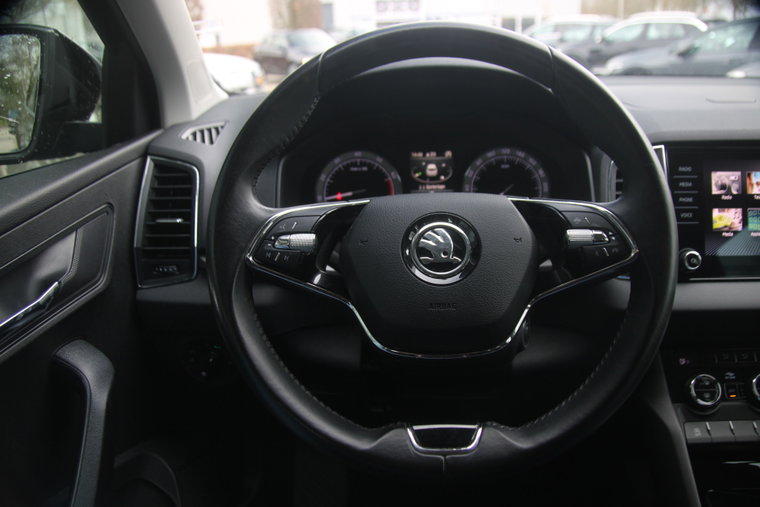 Vehicle Image 17