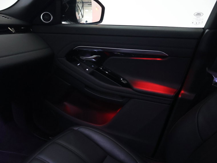 Vehicle Image 38