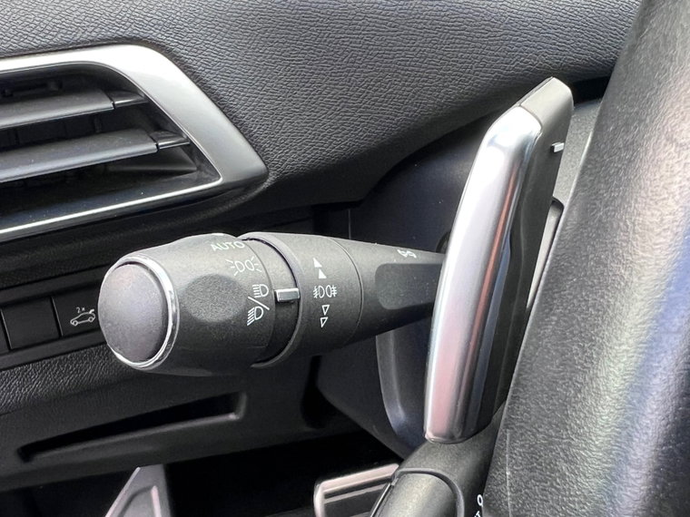 Vehicle Image 40