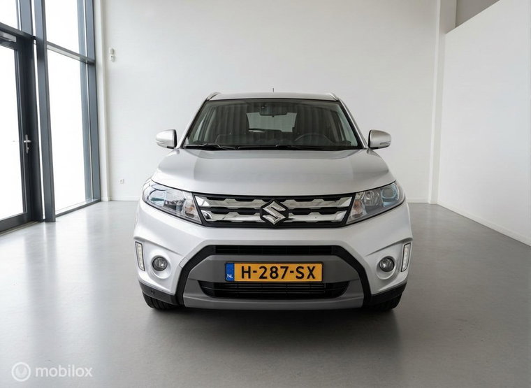 Vehicle Image 16