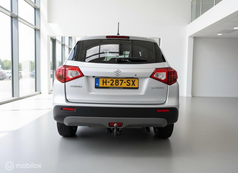 Vehicle Image 8