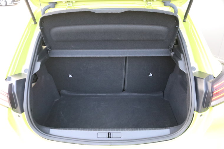 Vehicle Image 30