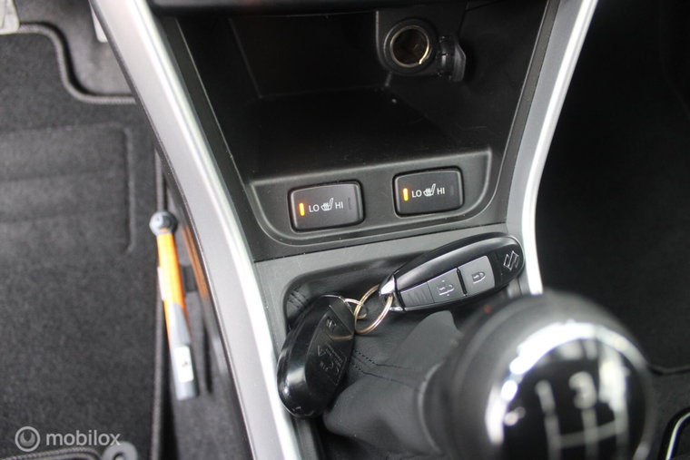 Vehicle Image 26