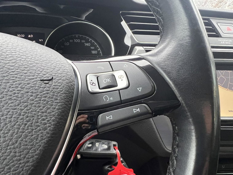 Vehicle Image 37