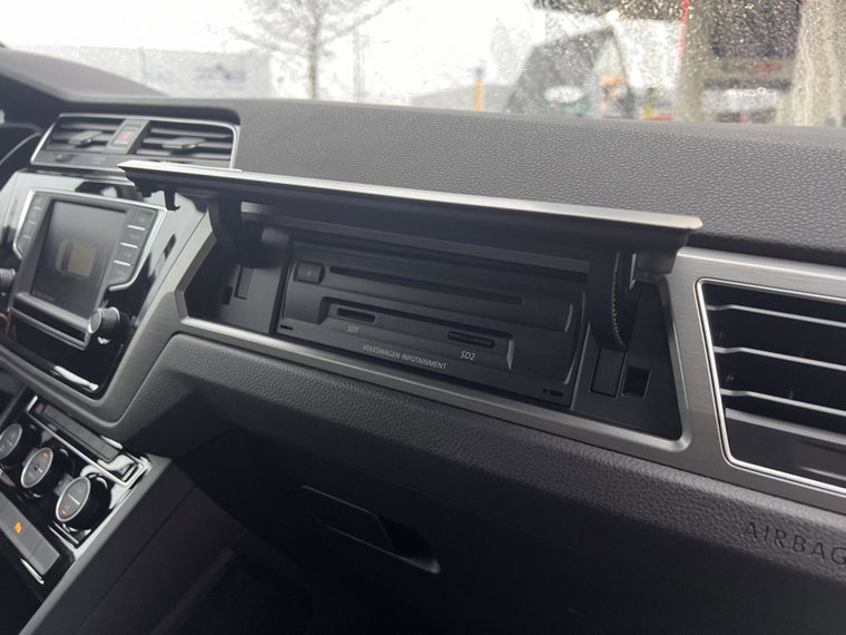 Vehicle Image 42
