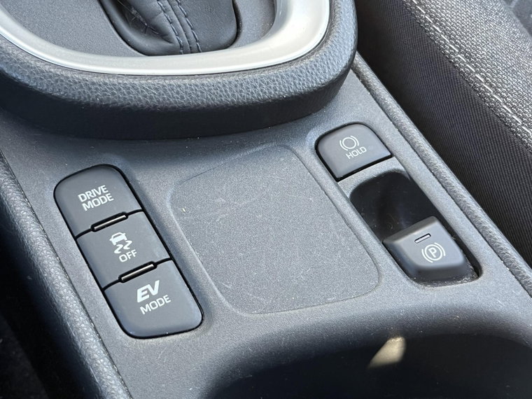 Vehicle Image 17