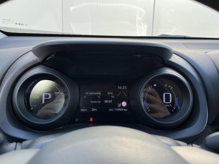 Vehicle Image 33