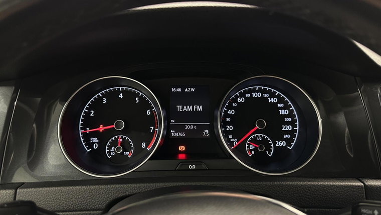 Vehicle Image 25
