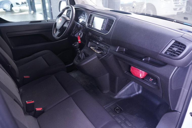 Vehicle Image 22