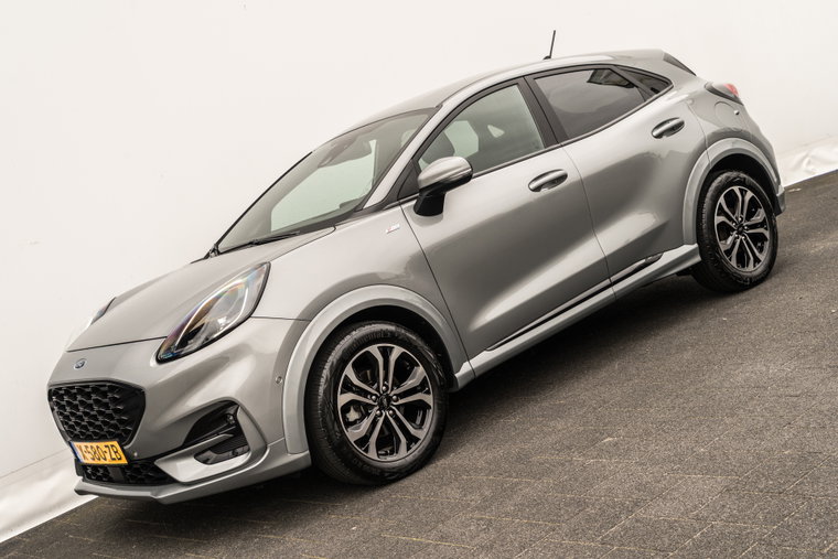 Vehicle Image 37