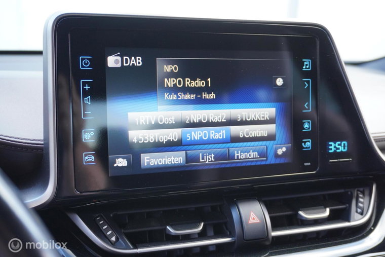 Vehicle Image 19