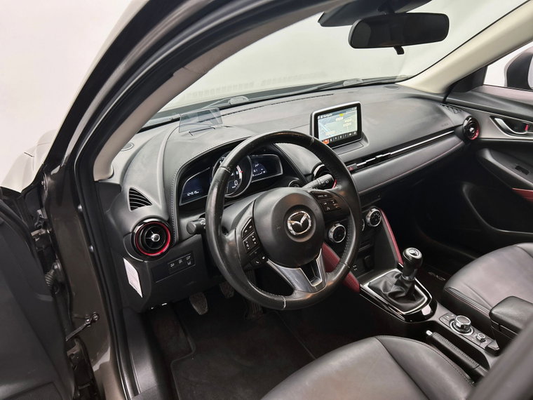 Vehicle Image 11