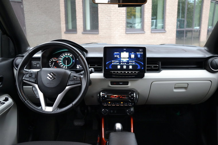 Vehicle Image 7