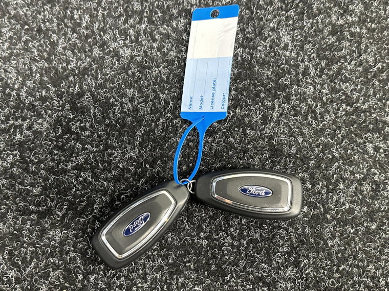 Vehicle Image 38
