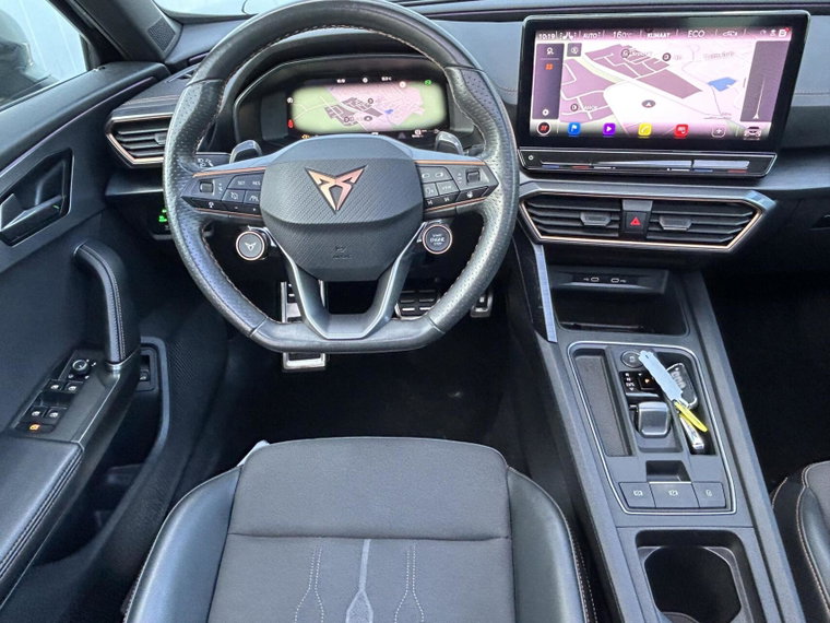 Vehicle Image 15