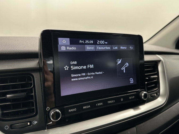 Vehicle Image 31