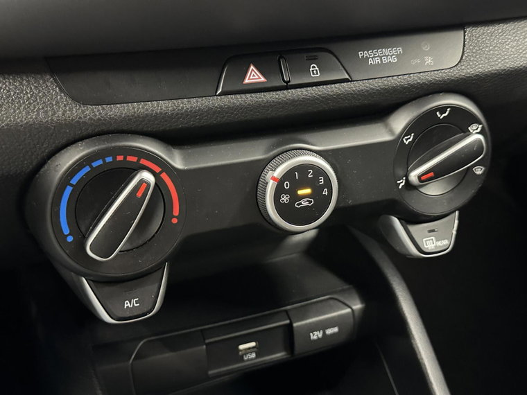 Vehicle Image 41