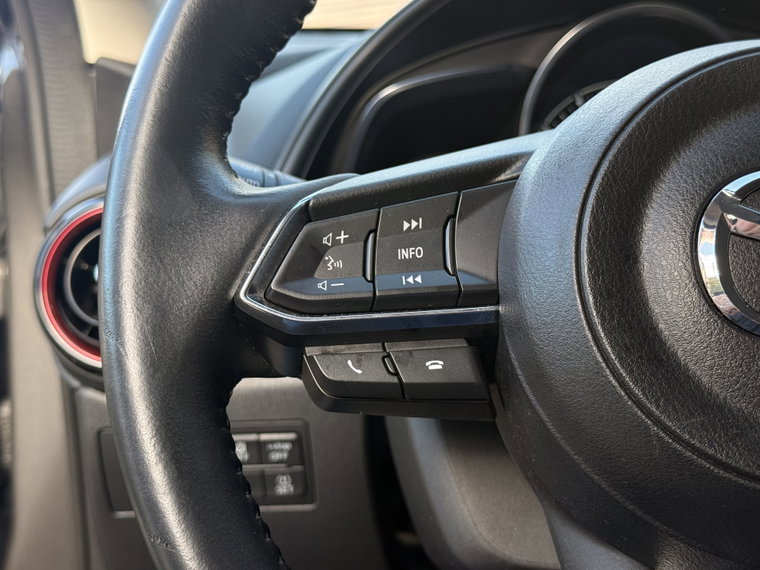 Vehicle Image 22