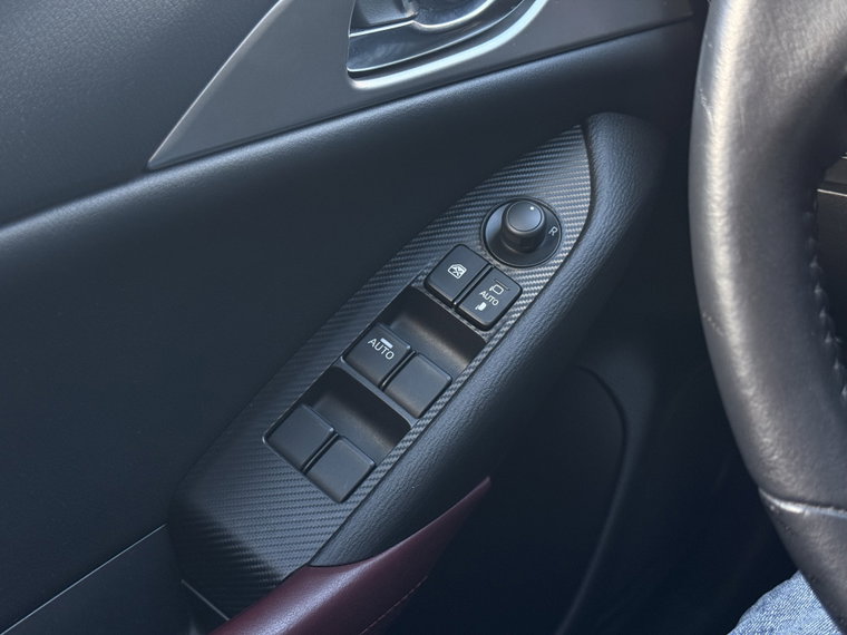 Vehicle Image 40