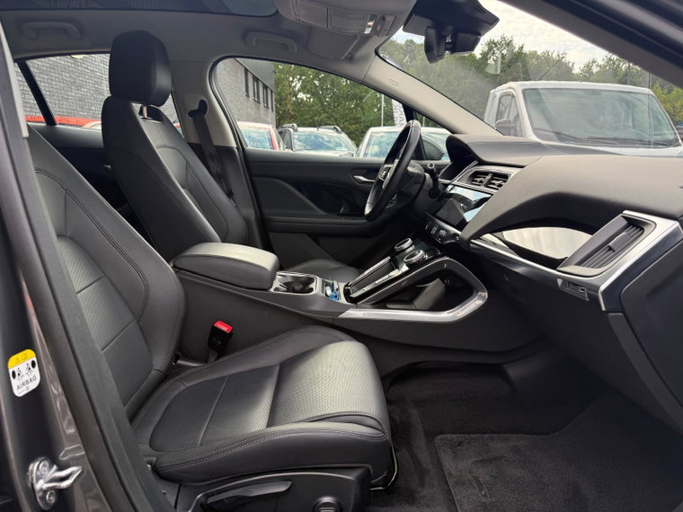 Vehicle Image 39