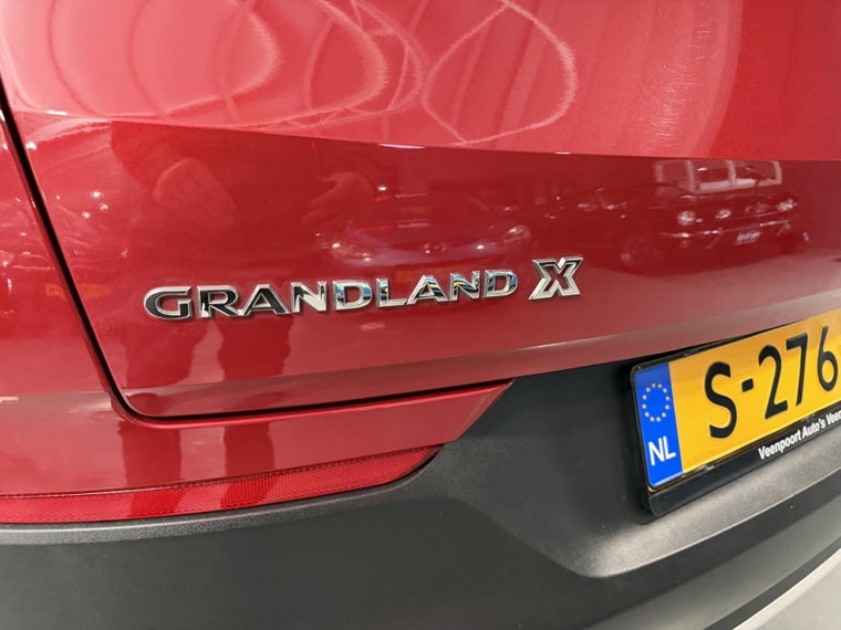 Vehicle Image 26