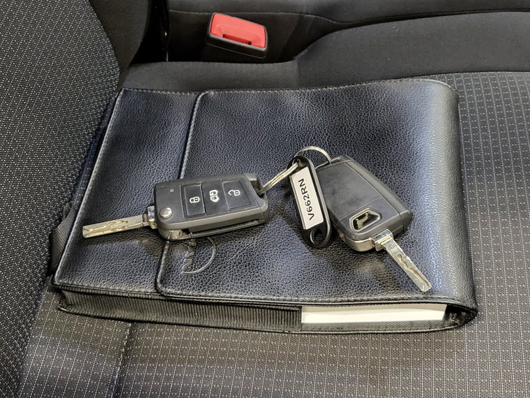 Vehicle Image 20