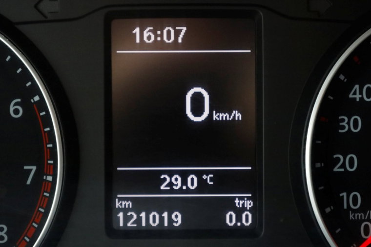 Vehicle Image 17