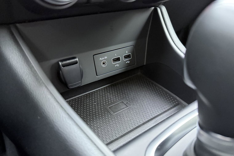 Vehicle Image 30