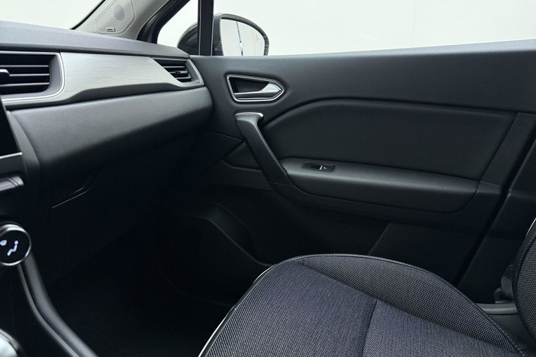 Vehicle Image 33