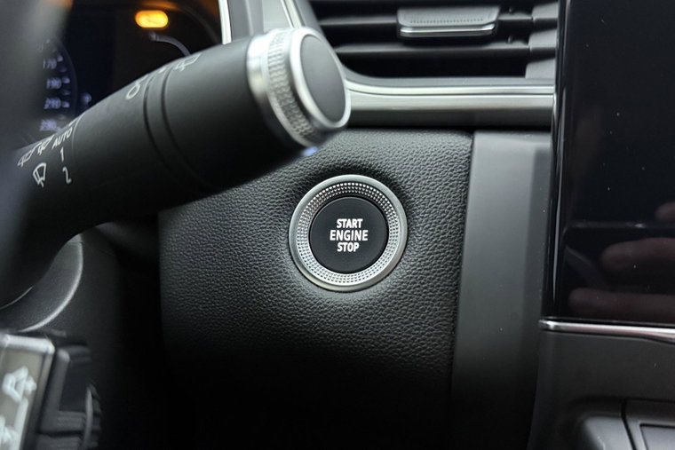 Vehicle Image 35