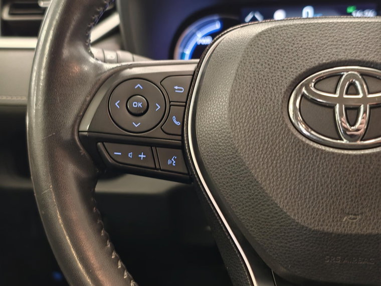 Vehicle Image 12