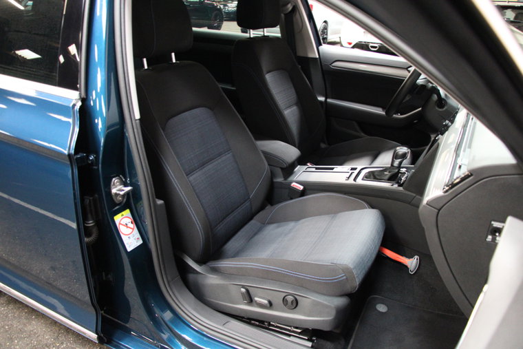 Vehicle Image 35