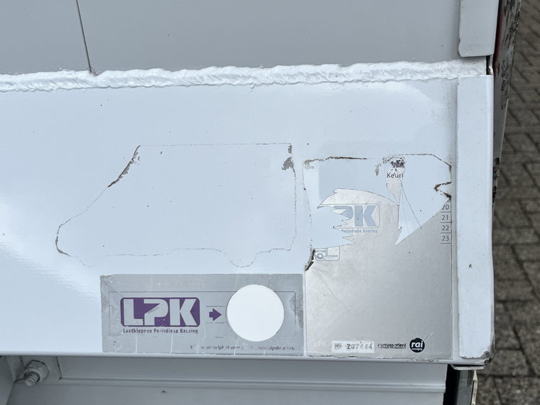 Vehicle Image 35