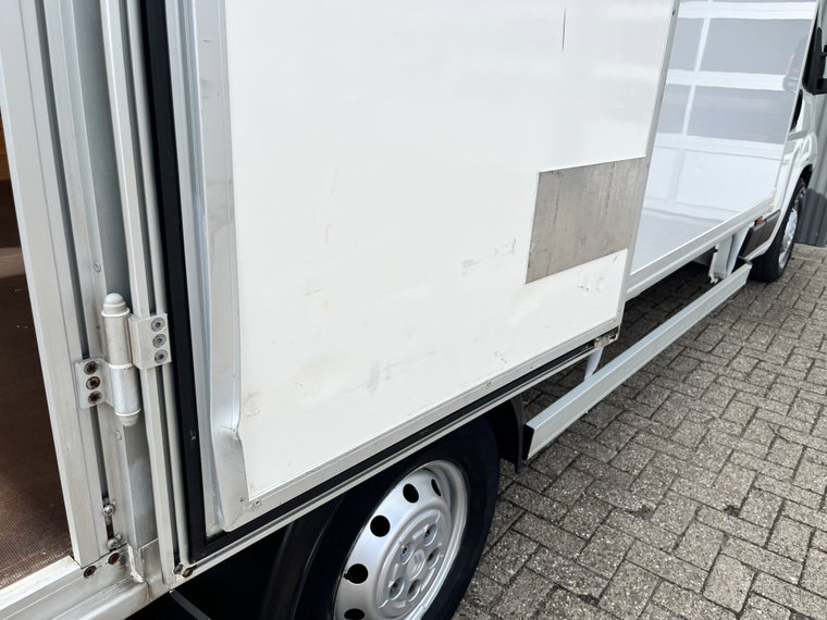Vehicle Image 50