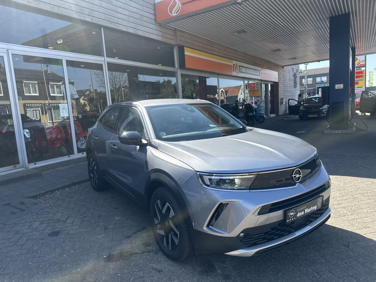 Vehicle Image 28