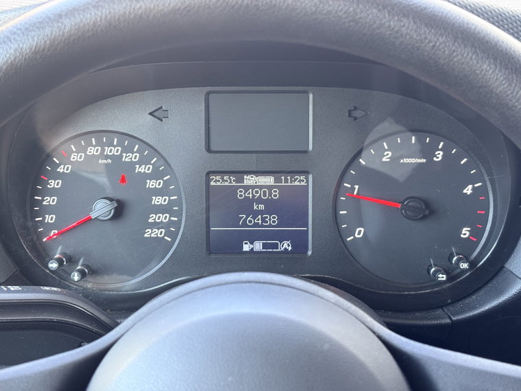 Vehicle Image 26