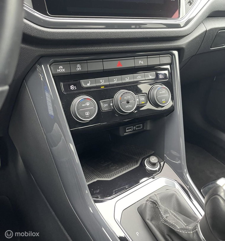 Vehicle Image 42