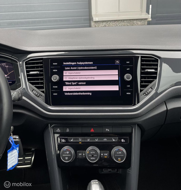 Vehicle Image 48