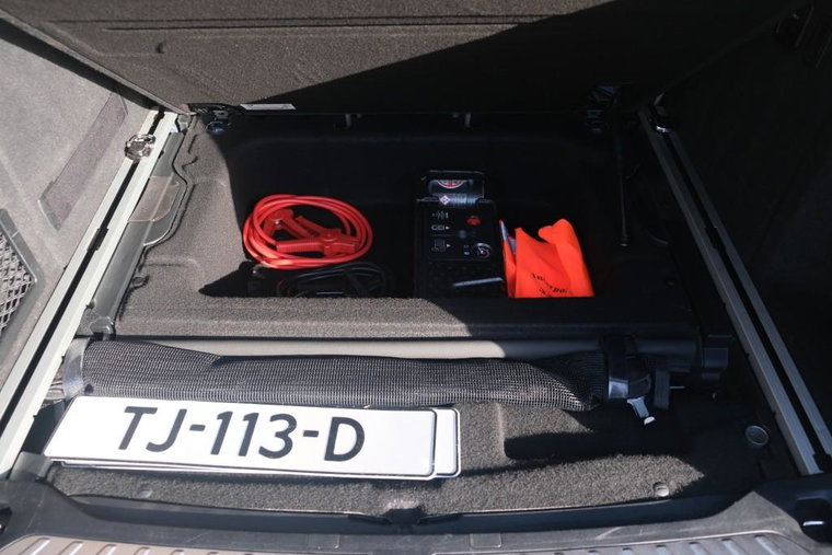 Vehicle Image 40