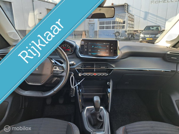 Vehicle Image 11