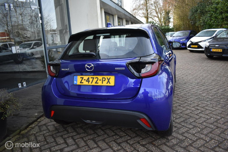 Vehicle Image 9