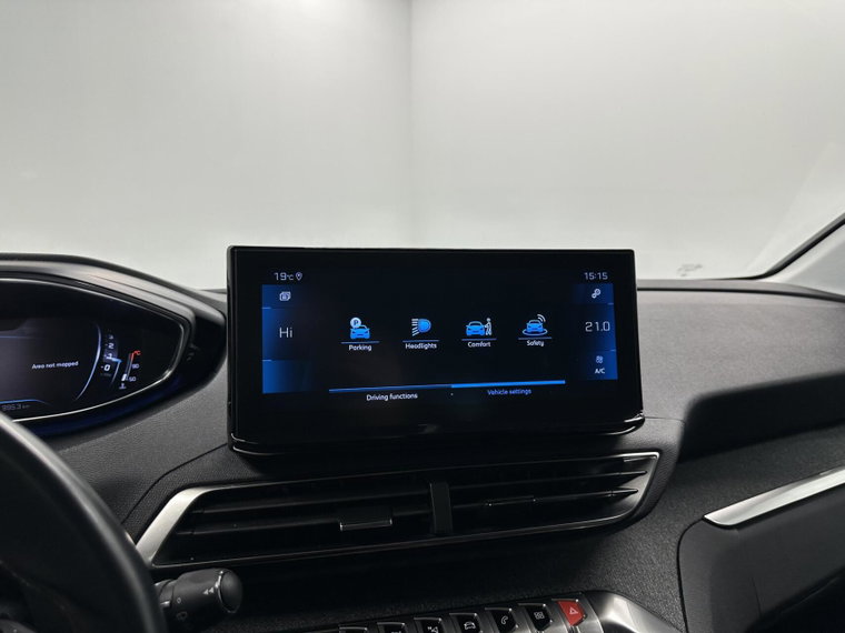 Vehicle Image 38