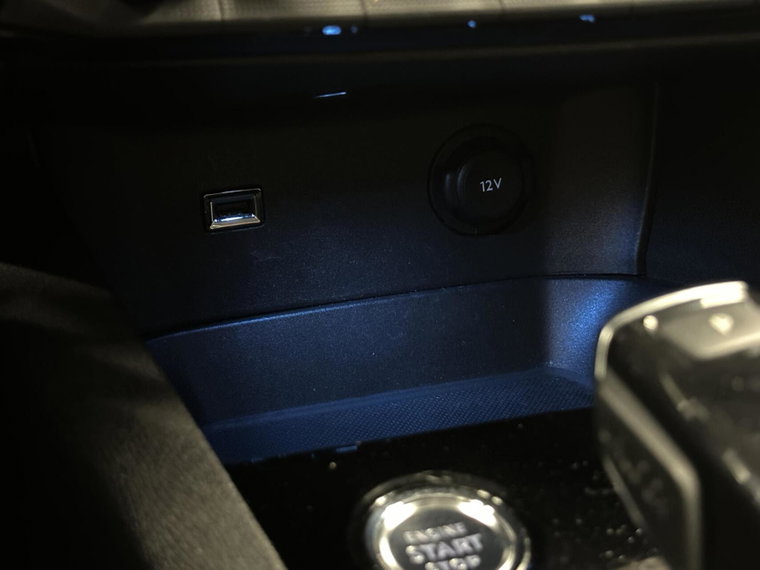 Vehicle Image 51