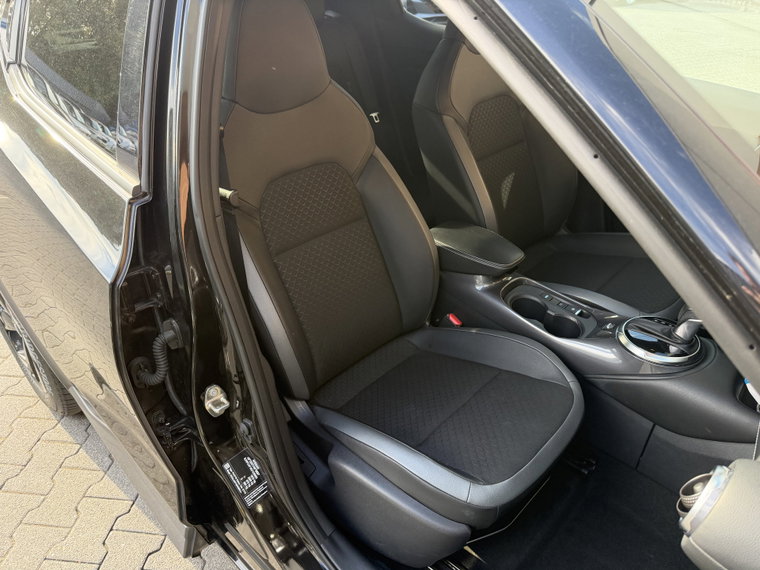 Vehicle Image 41
