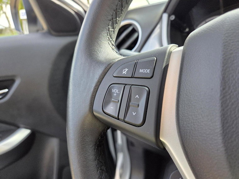 Vehicle Image 40