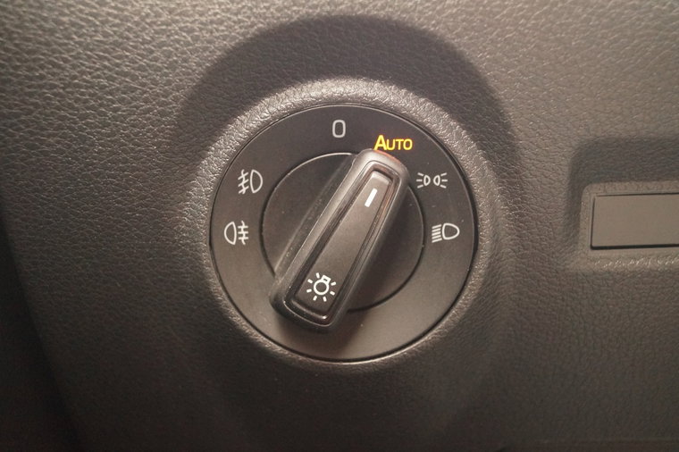 Vehicle Image 24