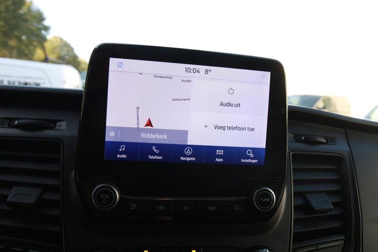 Vehicle Image 18