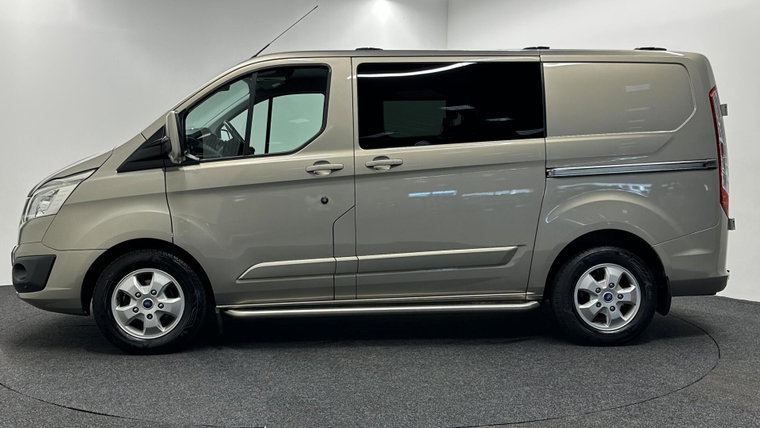Vehicle Image 8