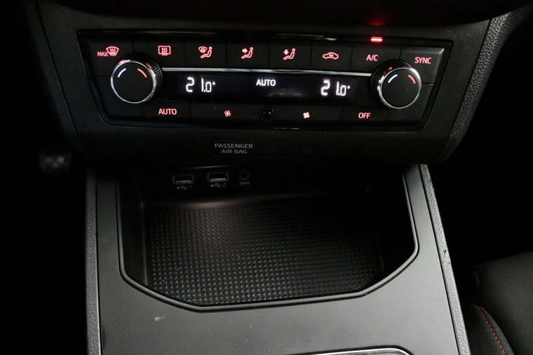 Vehicle Image 27